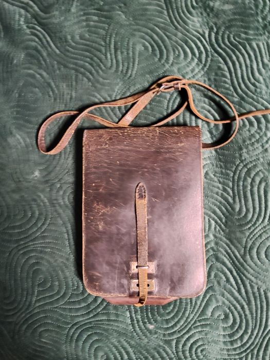 Sprzedam Torba raportówka oficera PRL skórzana