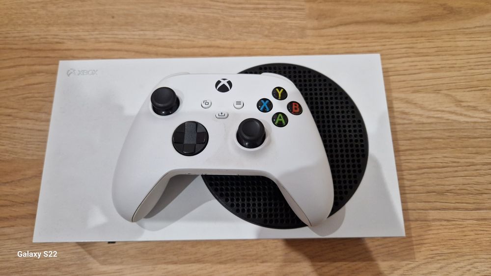 X Box séries s em perfeito estado