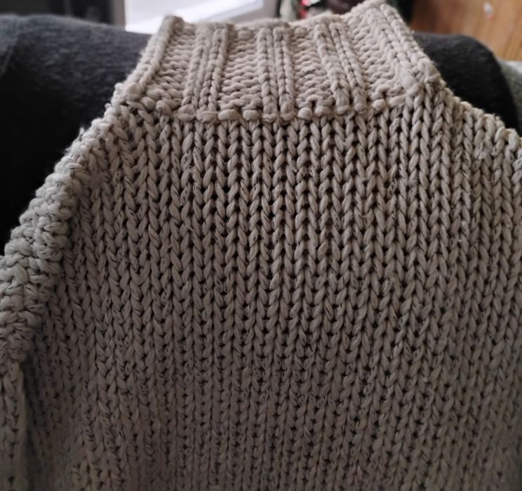 Sweterek krótki golfik Zara