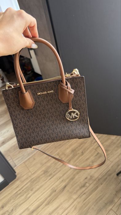 Michael kors mercer medium , ava сумки