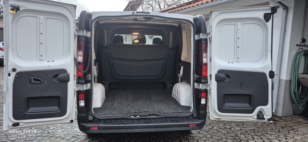 Renault Trafic 1.6dci 145cv