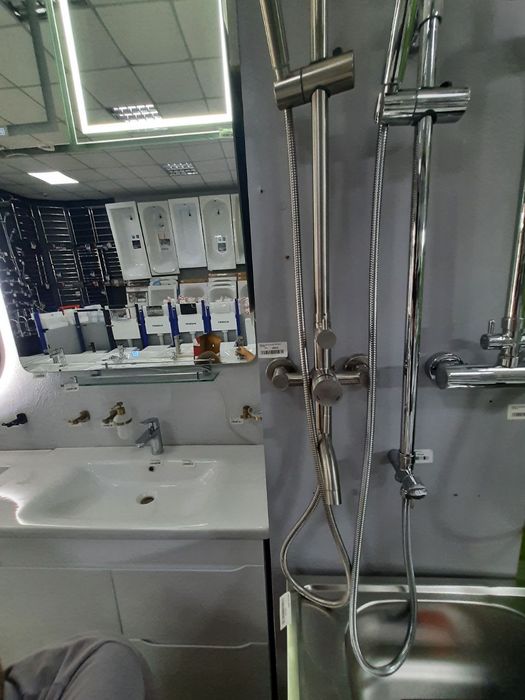 Душува кабіна нова