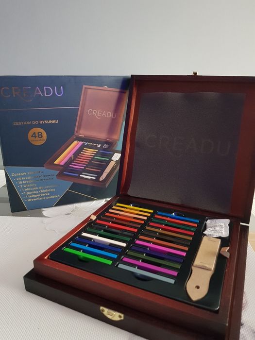Creadu zestaw do rysunku szkicu kredki pastele kuferek drewniany