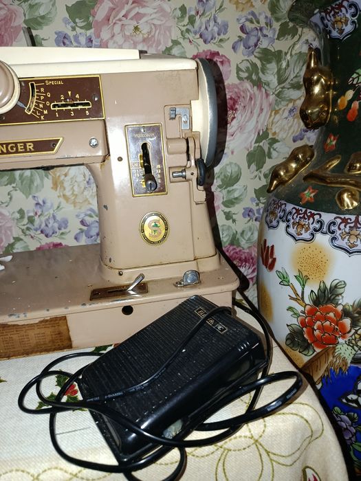Máquina de costura vintage