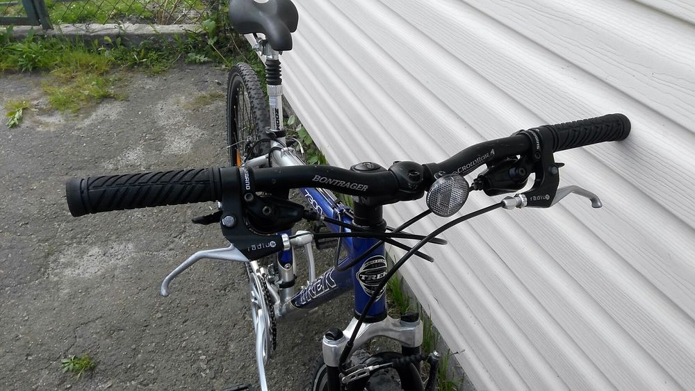 Велосиед TREK 7300 FX 28 на Shimano Deore вилка Rock shox