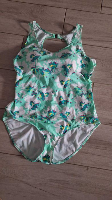 kostium kapielowy / nowy w roz56