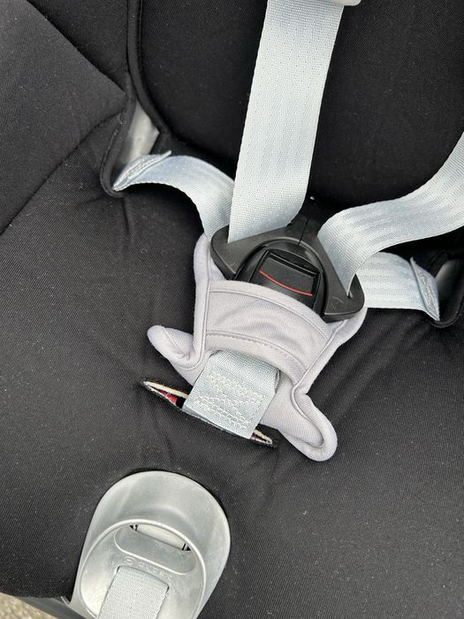 Cybex Sirona Platinum Line з поворотною базою ISOFIX