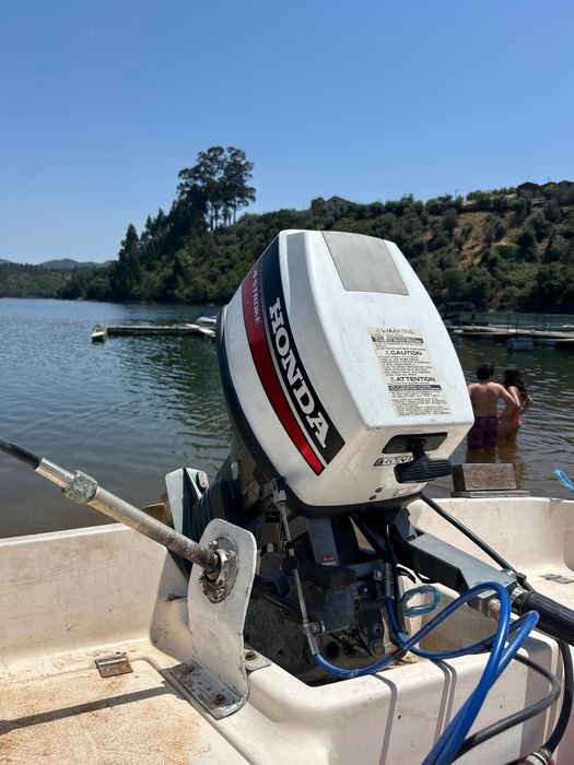 Barco Riamar 400 + Motor Honda 15 CV + Reboque