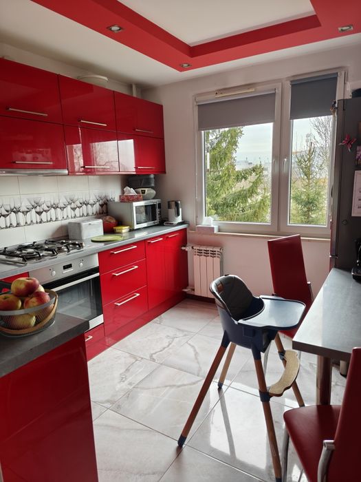 Sprzedam mieszkanie 65m 3 pokoje Radomsko