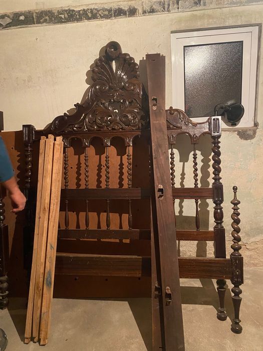 Camas de casal antigas