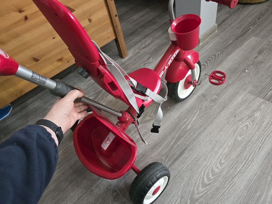 Rower trójkołowy wózek spacerowy  Radio Flyer 481Z czerwony