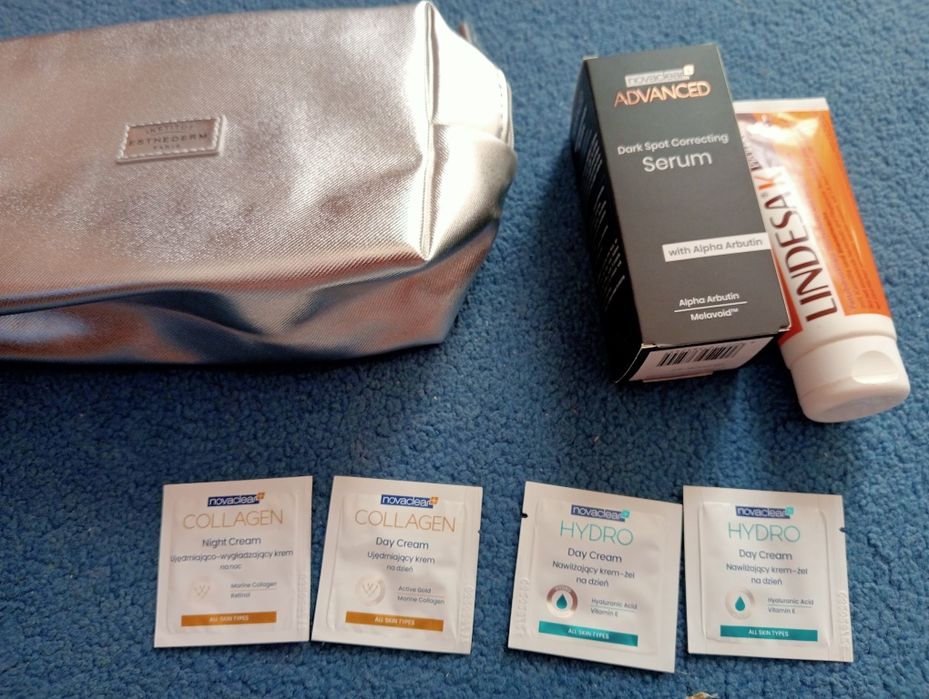 Kosmetyczka +próbki