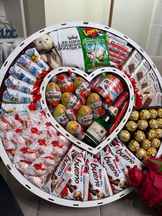 Подарункові бокси на 14 лютого