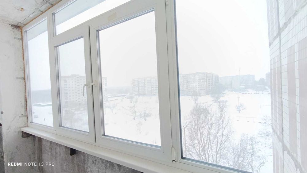 Сдам крупногабаритную 1-комнатную квартиру 44 квадратных метра 4 МКР