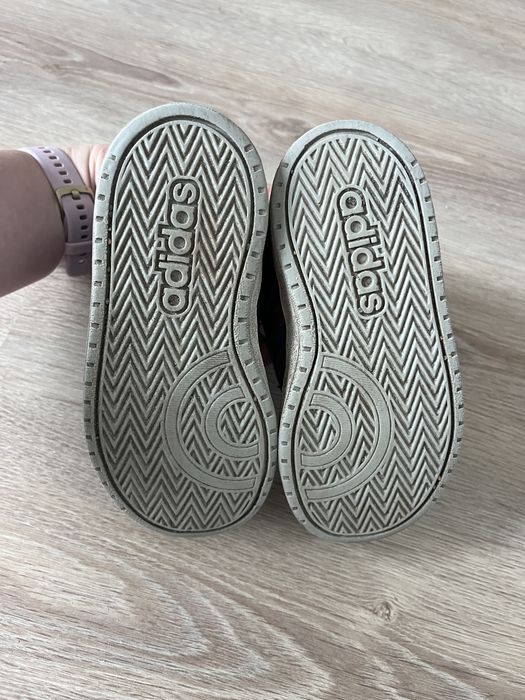 Adidasy 26 ocieplane granatowe