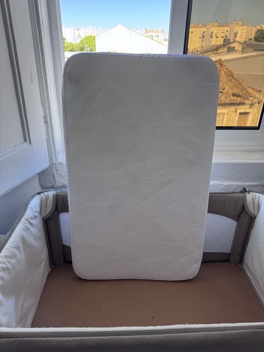 Berço Portátil / Co-sleep Chicco (Beige/Neutro) em Excelente Estado