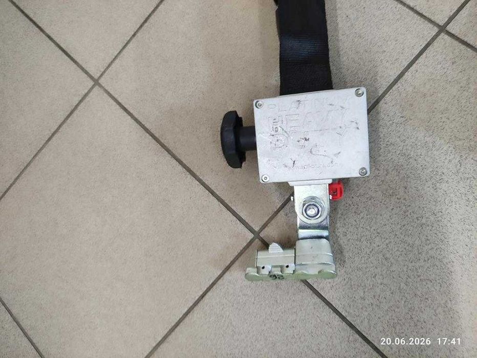 Pasy mocowania wózka inwalidzkiego w aucie AMF Bruns Platinum. Zestaw 2 + 1