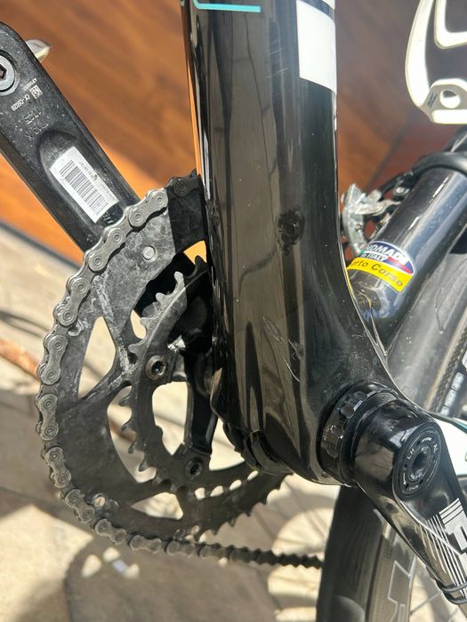 Bianchi Intenso Carbon rozm. 57 | Shimano Ultegra 2x11 | Koła Reynolds Strike SLG