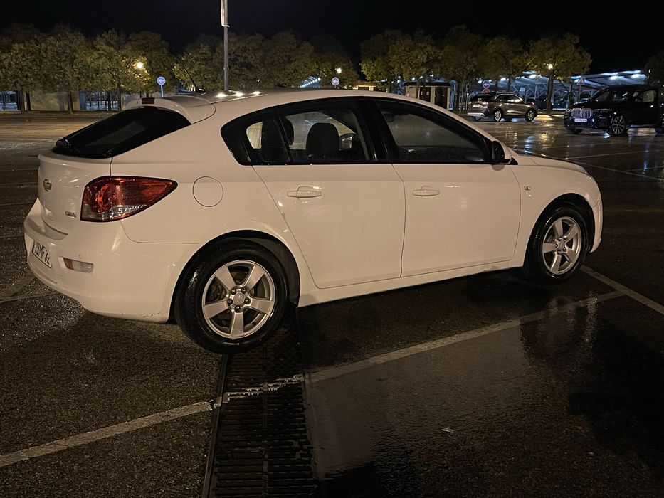 Crevrolet cruze 2011