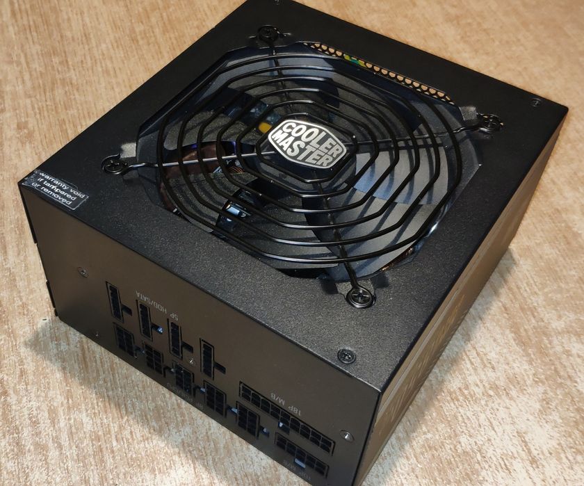 Блок живлення CoolerMaster 850W (MPE-8501-AFAAG)