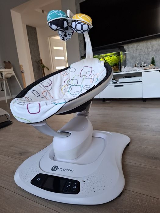 Bujaczek leżaczek bujak 4moms