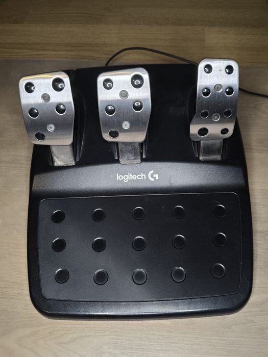 Kierownica Logitech g29