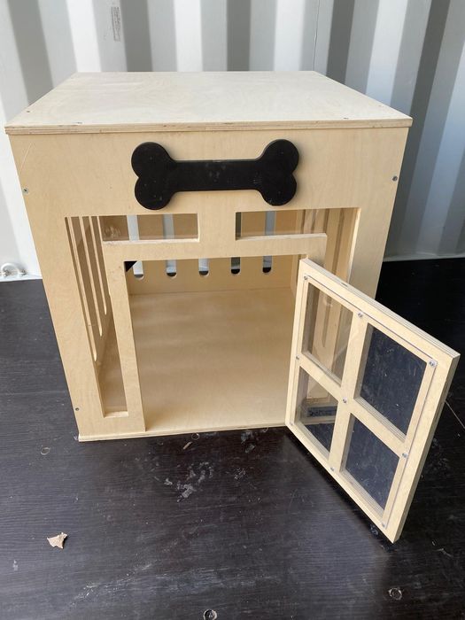 Drewniana klatka kennelowa dla psa, kennel, transporter