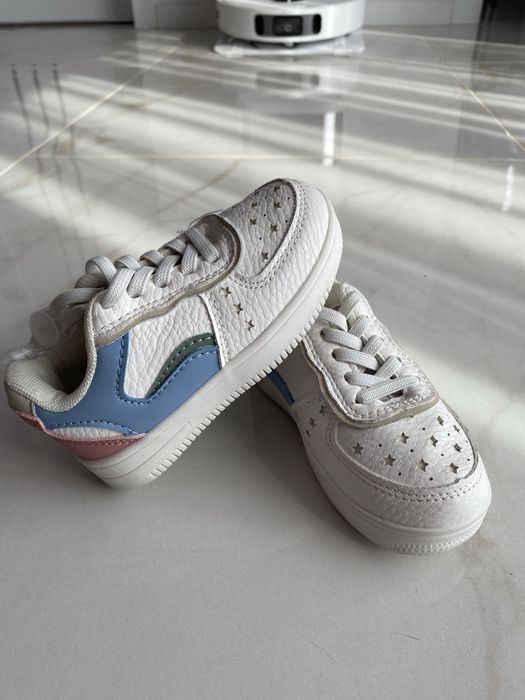 Дитячі кросівки (14,5 см)