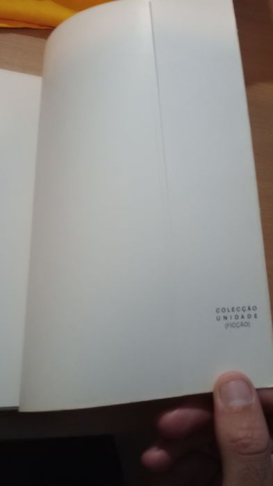 Livro antigo ficção