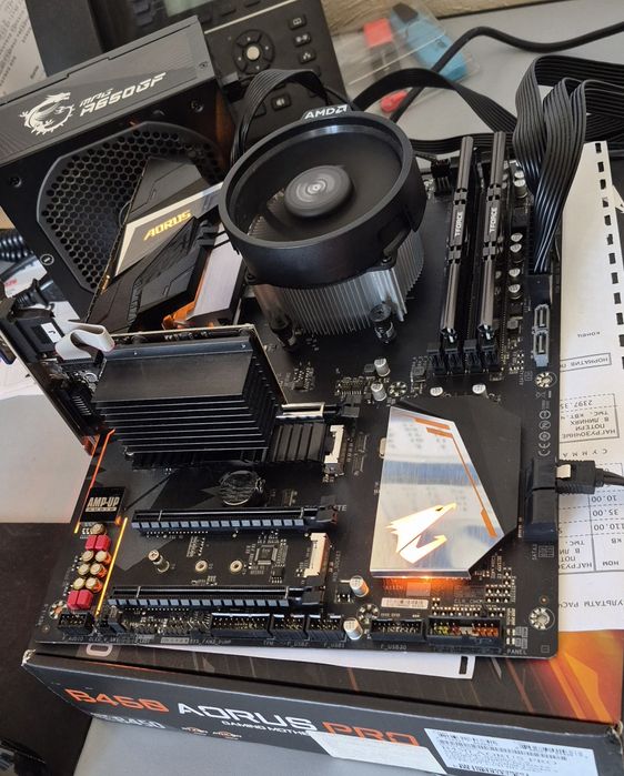 Комплект AMD Ryzen 5 3600 + Gigabyte B450 Aorus PRO (AM4. AMD B450)