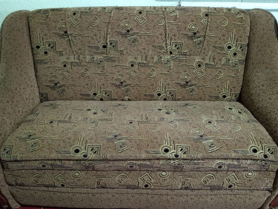 Продам диван і 2 крісла розкладні і кухонний куточок