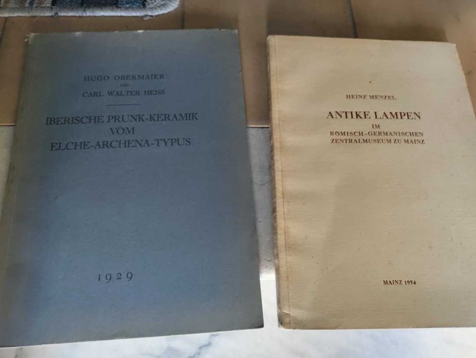 Dois Livros antigos de Arte e Revista Portuguesa "Pax et Bonum " de !945