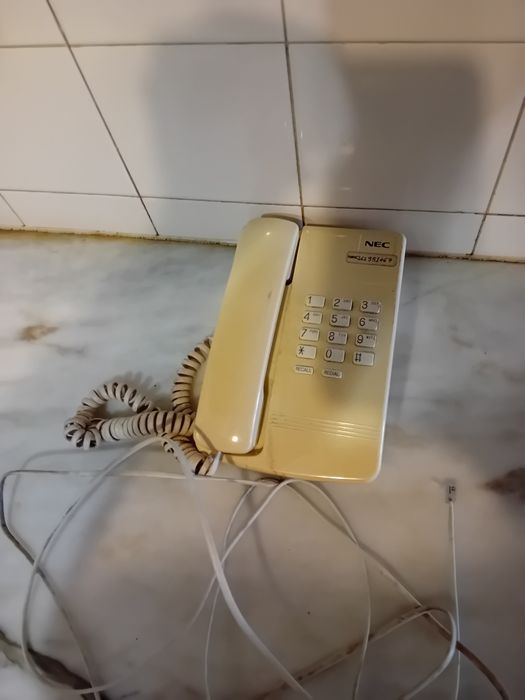 Old Fixed-Line Telephone428961692375459842