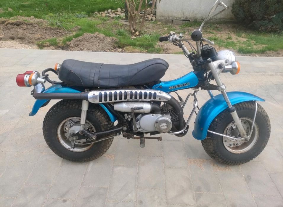 Suzuki RV 90 japońska motorynka