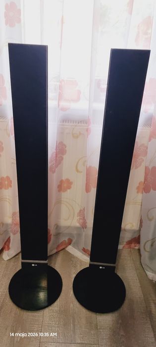 Dwa głośniki od kina domowego