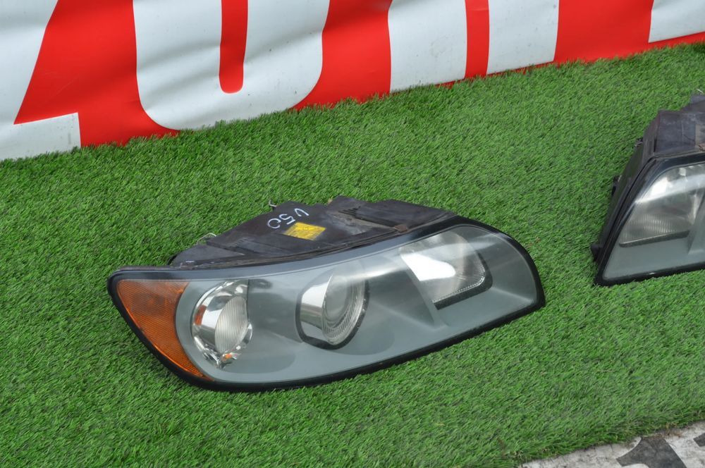 volvo v50 lampa prawa wysyłka