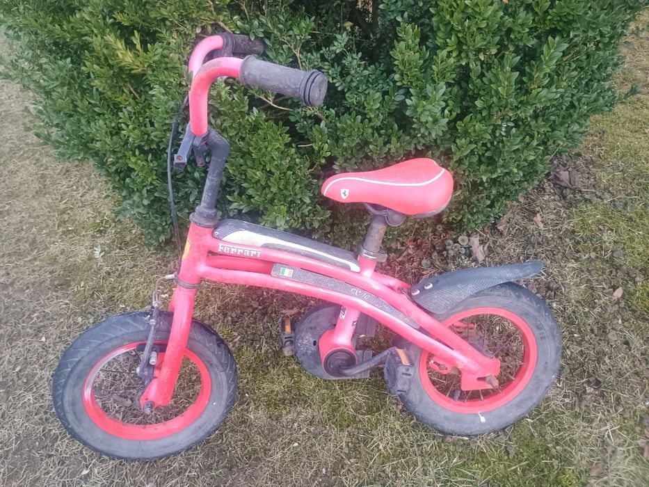Rowerek ferrari sprawny koła 12cali