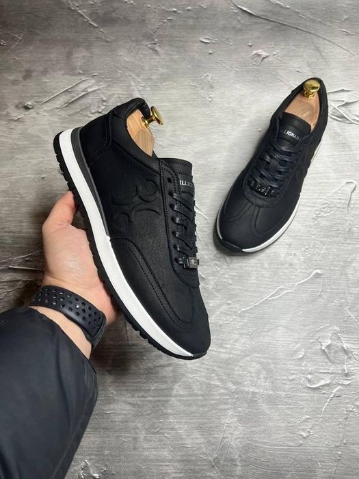 Мужские кроссовки Billionaire 40-45