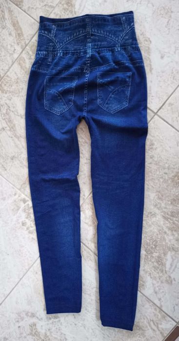 Legginsy z wysokim stanem z nadrukiem