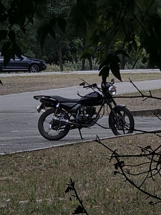 Продам мотоцикл спарк сп 150 р14