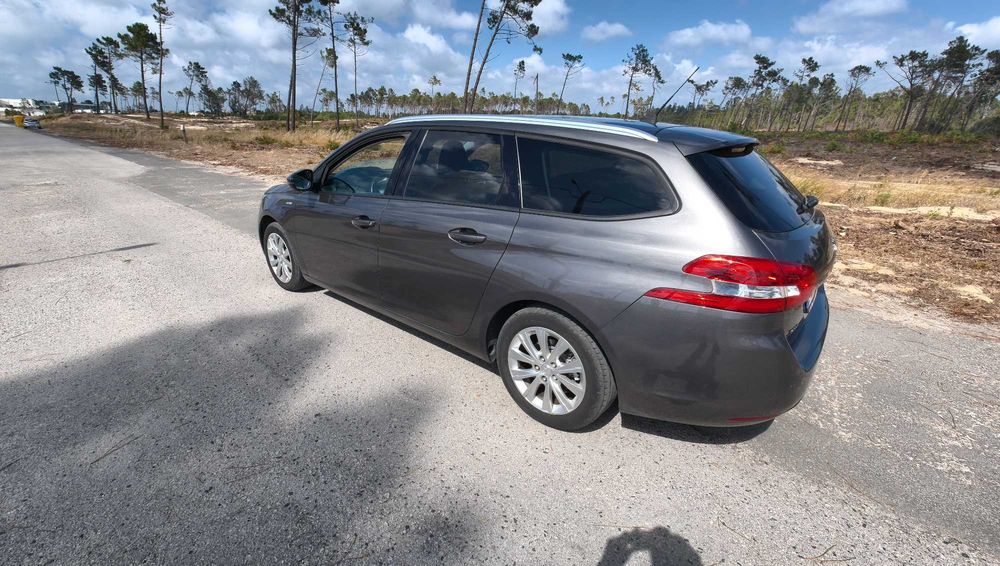 Peugeot 308 SW — fotografia 4