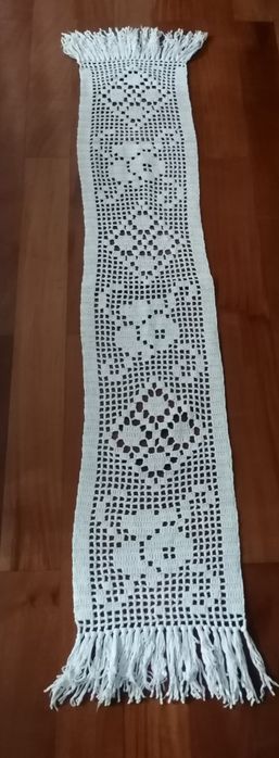 Conjuntos  de 2 /3 em crochê feito a mão , desde