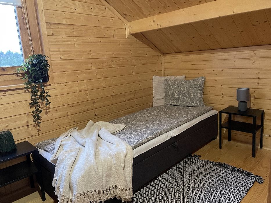 Domek drewniany z wiatą; Sauna; JACUZZI