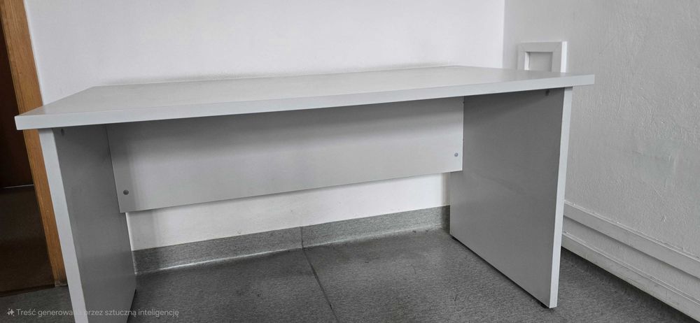 biurka biurowe, różne rodzaje i kolory