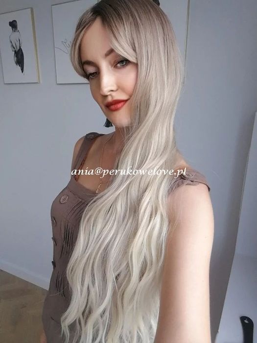Peruka BLOND ombre długie włosy na co dzień jak naturalne