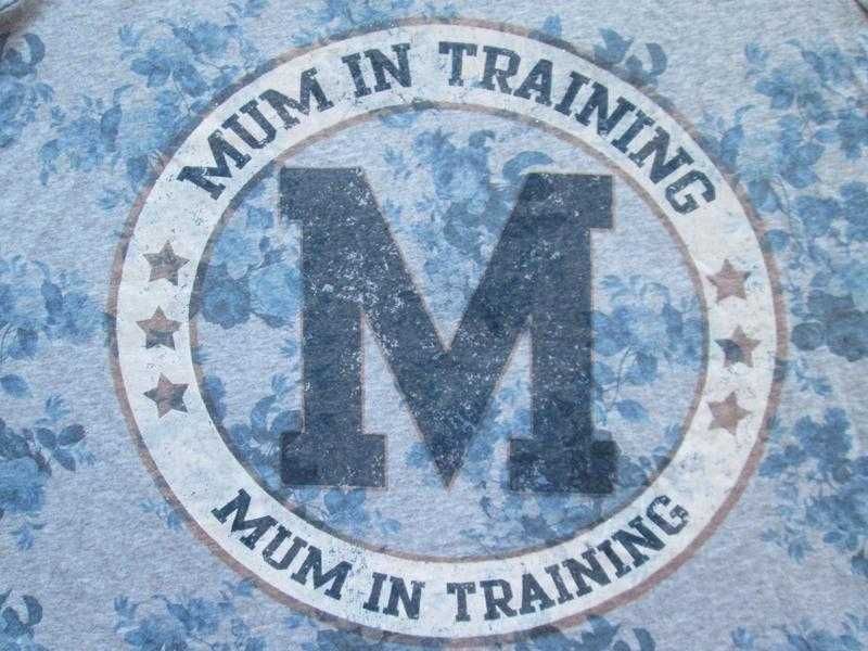 Футболка для беременных Atmosphere.