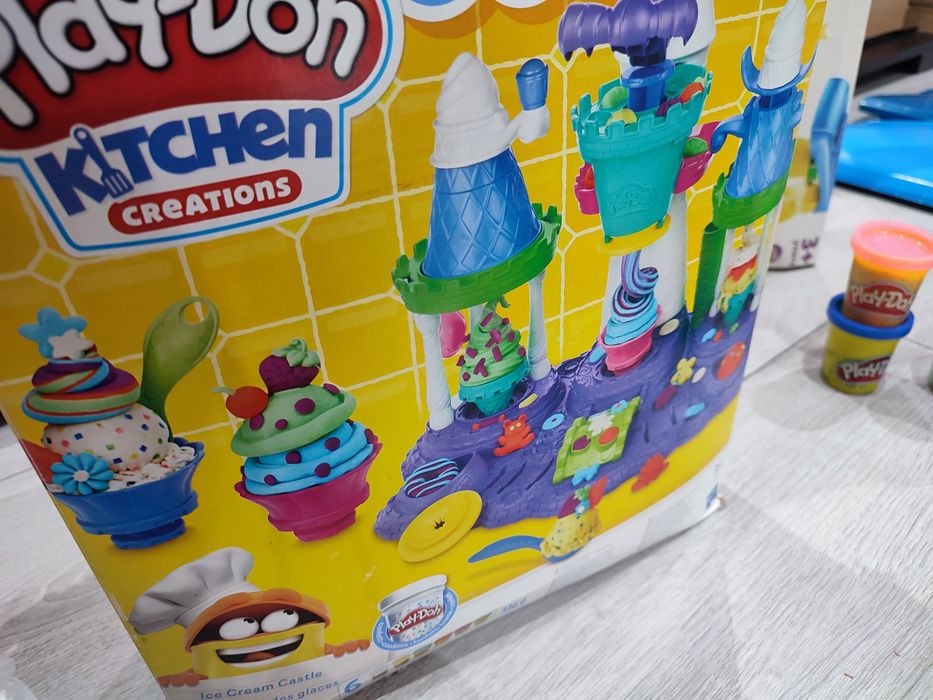 Zestaw ciastoliny Play doh lodziarnia akcesoria