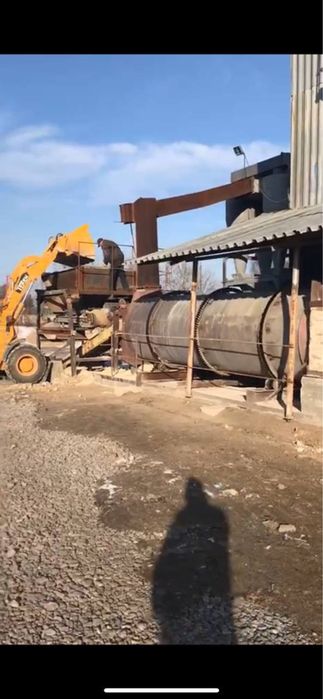 Продаю в Киевской области  линию помола строй материалов