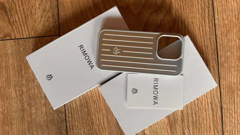 Luksusowe Etui RIMOWA Aluminium iPhone 15 pro (Silver / Srebrne) + Pudełko