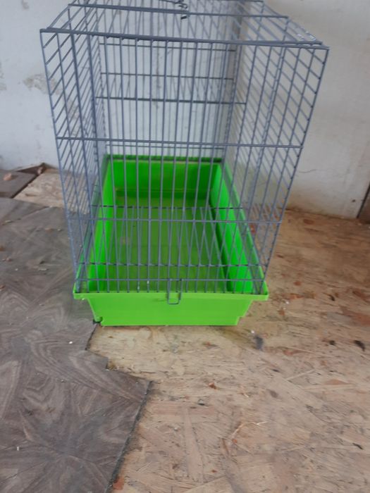 Продам клітку для тварин.
